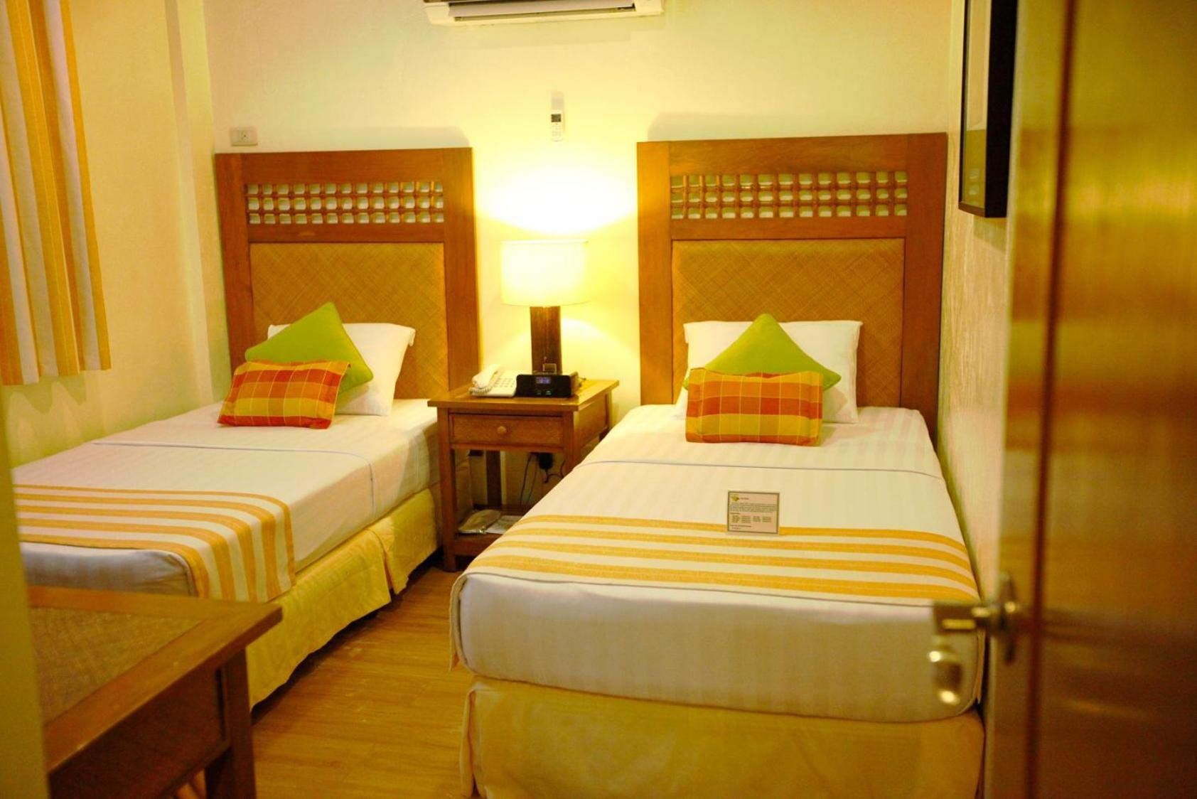 Boracay Tropics Resort Hotel Manoc-Manoc Eksteriør billede