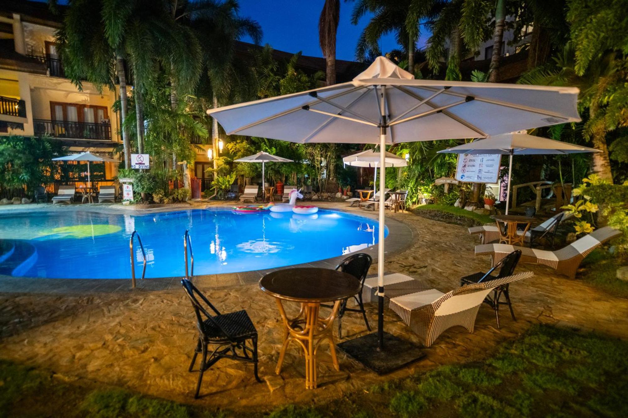 Boracay Tropics Resort Hotel Manoc-Manoc Eksteriør billede