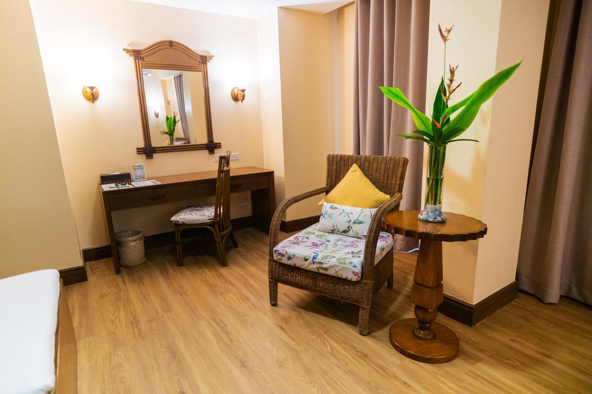 Boracay Tropics Resort Hotel Manoc-Manoc Eksteriør billede